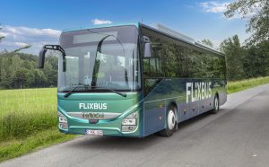 Autobus FlixBusu od výrobce Iveco na bioplyn. Pramen: Iveco Bus