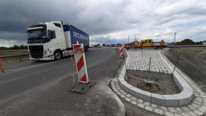 Stavba nové křižovatky v Opavě na silnici I/11. Foto: ŘSD