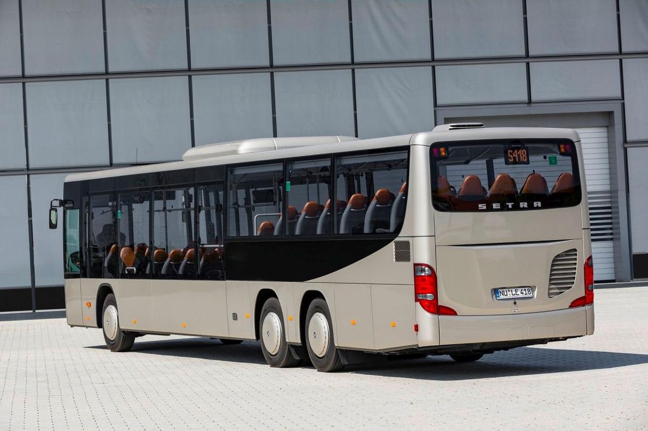 Autobus Setra S 418 LE business. Foto: Icom