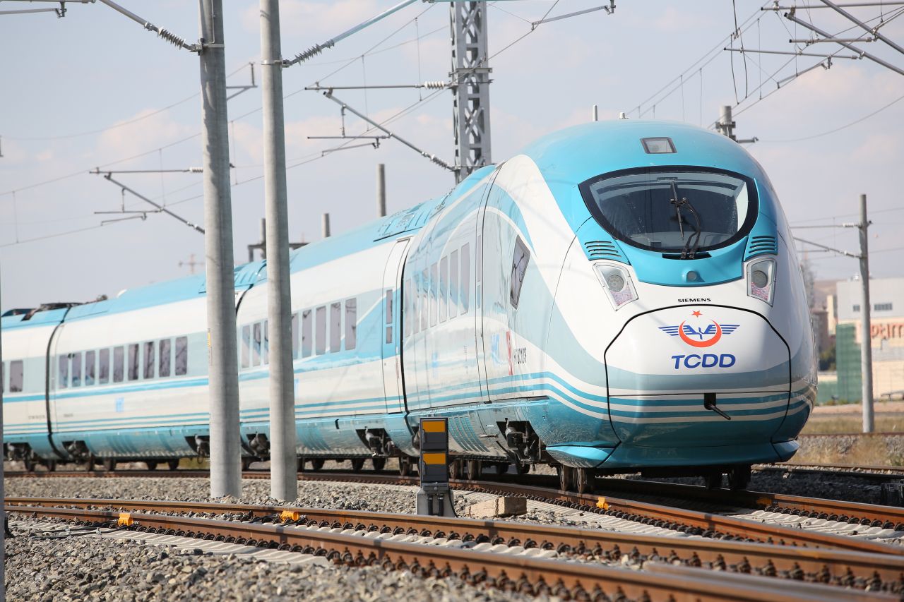 Vysokorychlostní jednotky Siemens Velaro pro turecké železnice TCDD. Foto: Siemens