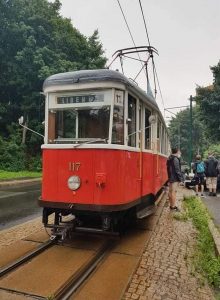 Srážka historické tramvaje s osobním vozem v Jablonci nad Nisou. Foto: Boveraclub