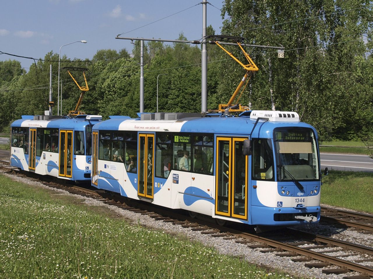 Tramvaj Vario LFR v Ostravě. Foto: DPO