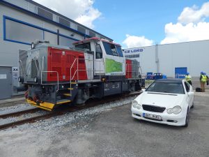 Hybridní lokomotiva (baterie/diesel) HybridShunter 400. Autor: Zdopravy.cz/Jan Šindelář