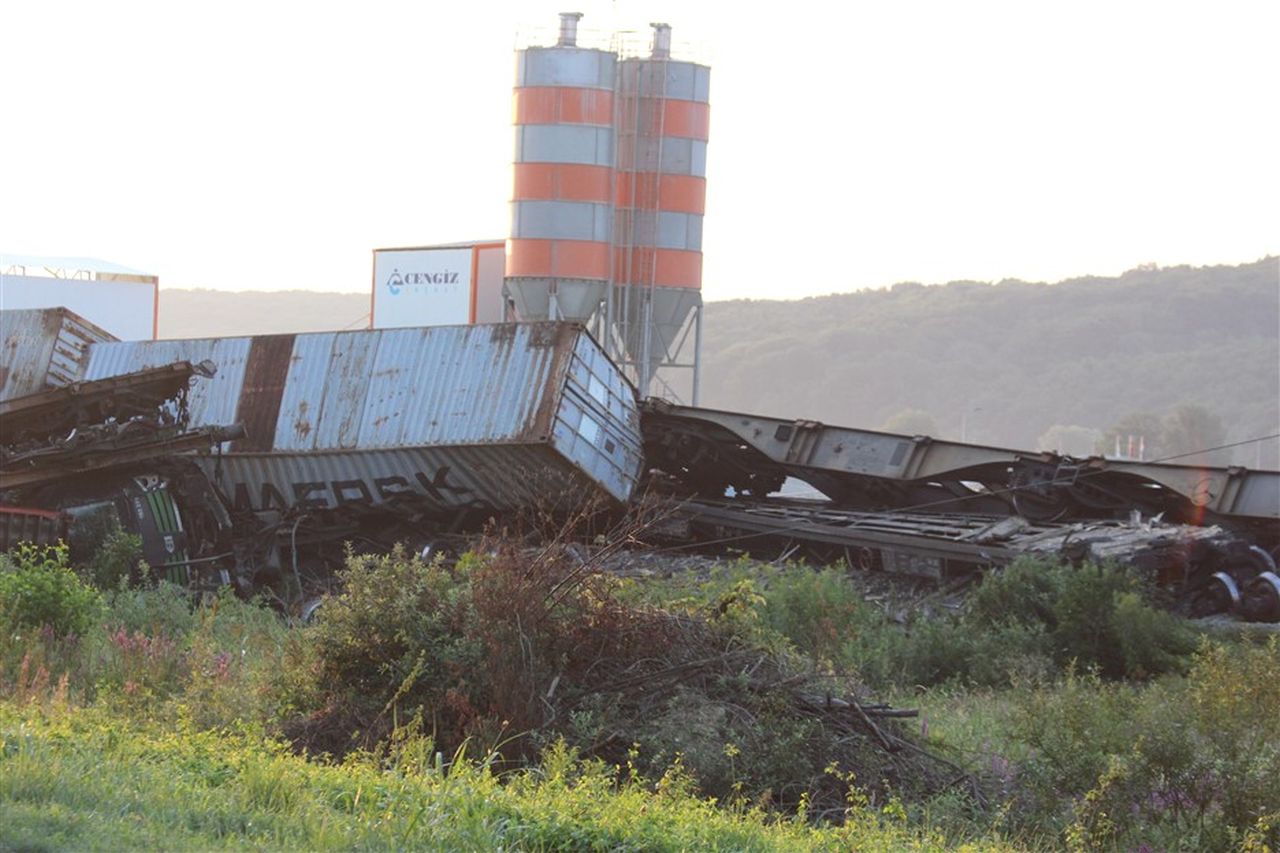 Nehoda nákladních vlaků u města Križevci. Foto: Krizevci.info