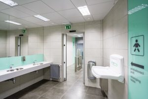 Modernizované toalety ve vestibulu stanice Můstek na lince metra A. Foto: Petr Hejna / DPP