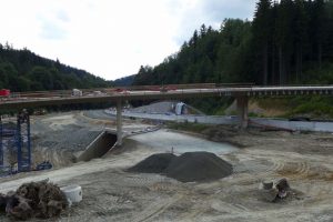 Betonování mostu na křižovatce Rádelský Mlýn. Foto: ŘSD