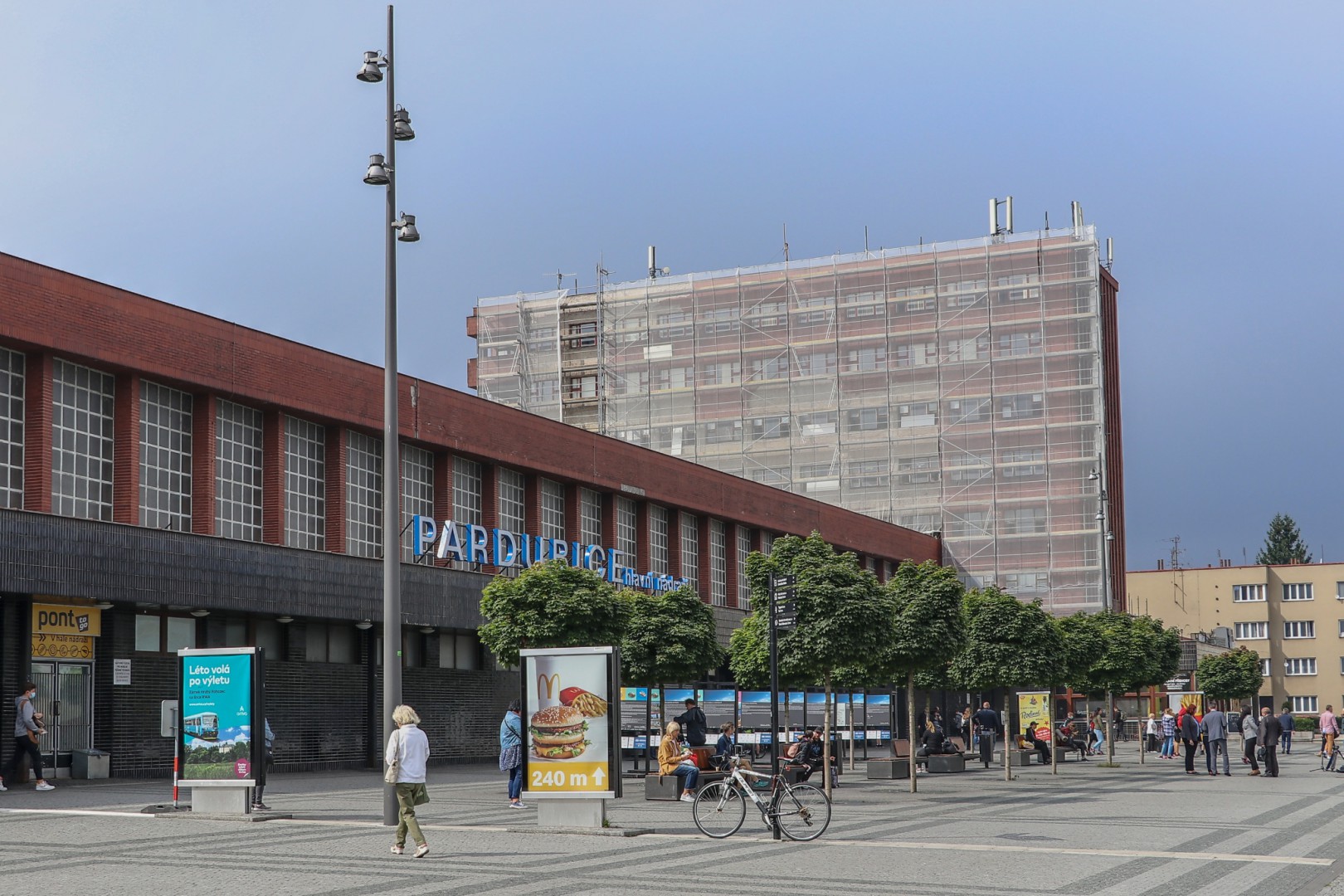 Pardubice hlavní nádraží. Pramen: Správa železnic
