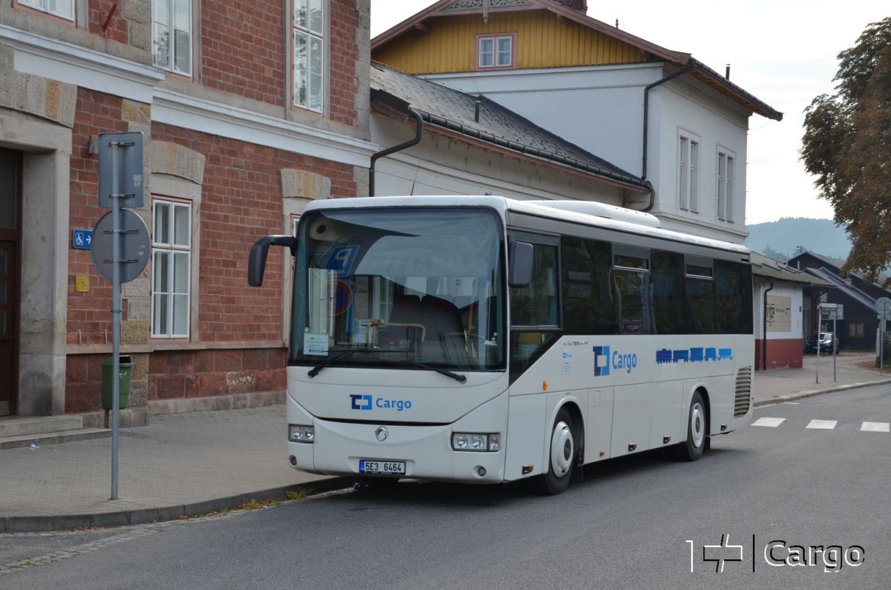 Autobus ČD Cargo pro náhradní autobusovou dopravu. Foto: ČD Cargo