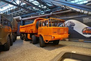 Tatra 813. Pramen: Tatra Trucks