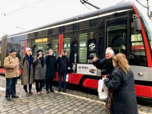 Křest tramvaje 15T pojmenované po Janu Kotěrovi. Foto: Daniel Šabík / DPP