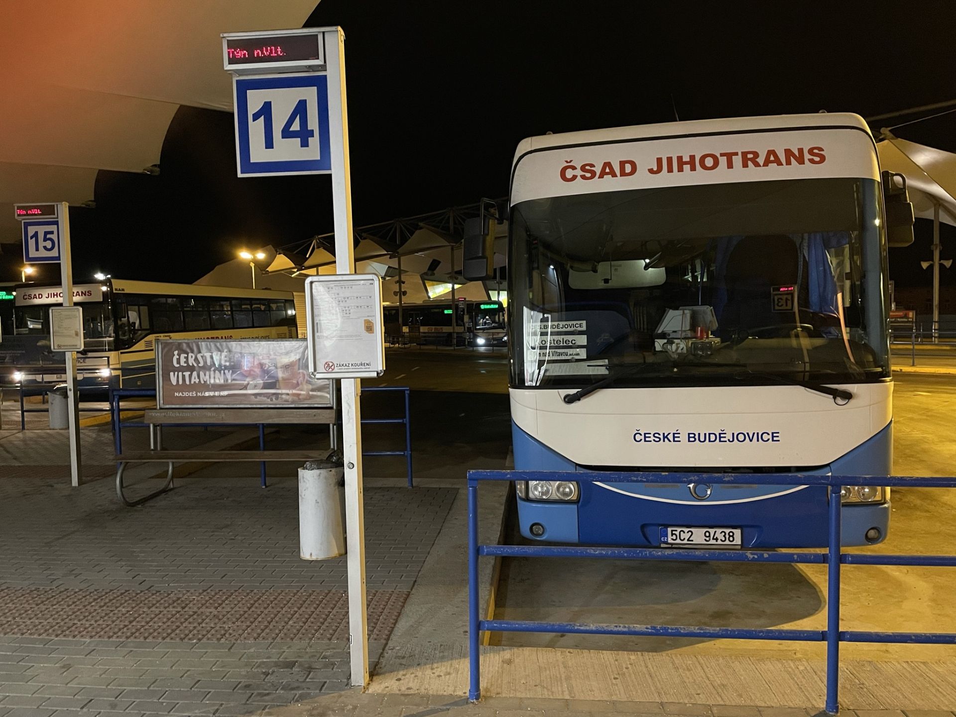 Autobusové nádraží České Budějovice, ČSAD Jihotrans (GW Bus). Autor: Zdopravy.cz/Jan Šindelář
