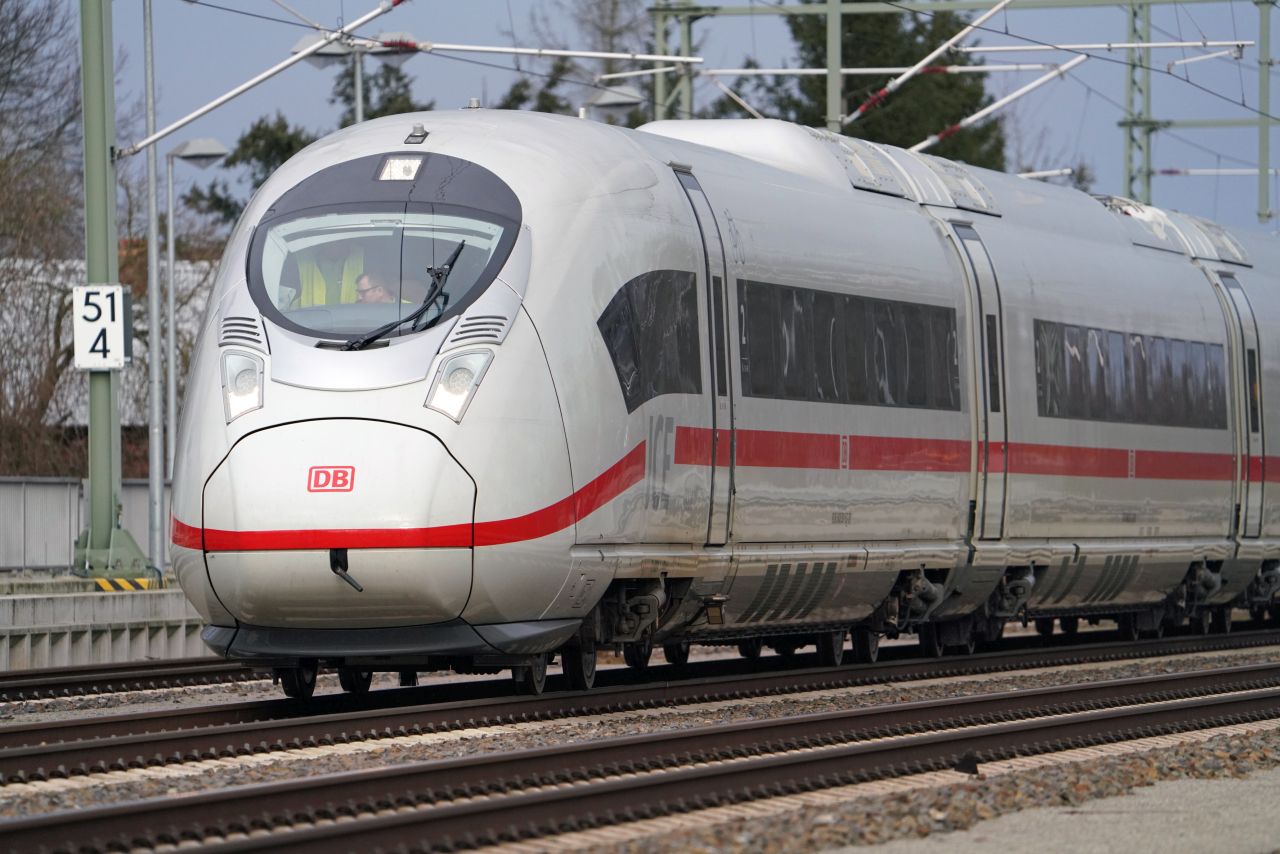 Nový rychlovlak ICE 3neo. Foto: Volker Emersleben / Deutsche Bahn