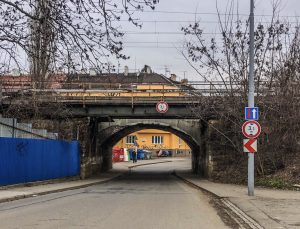 Železniční most přes Šámalovu ulici v Brně, ilustrační foto. Foto: Petr Kunc / Twitter