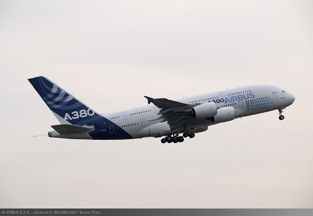 A380 poprvé letí na udržitelné palivo. Foto: Airbus