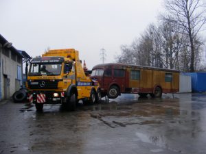 Převoz budoucího historického autobusu Škoda 706 RO Foto: MHD-Ostrava.cz