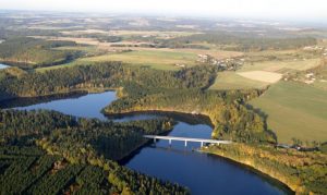Kozákův most přes Malši. Pramen: Kulturní a informační centrum města Velešín