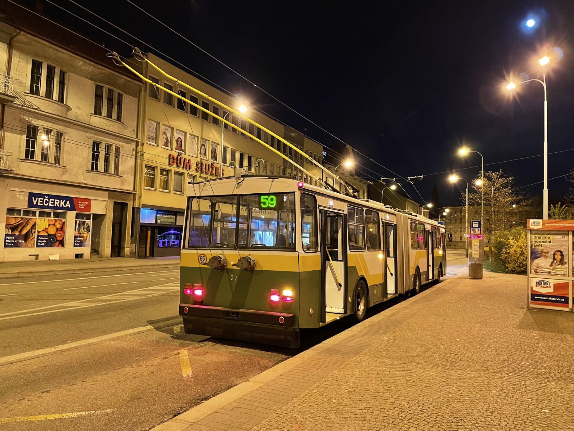 Noční trolejbus, České Budějovice. Autor: Zdopravy.cz/Jan Šindelář