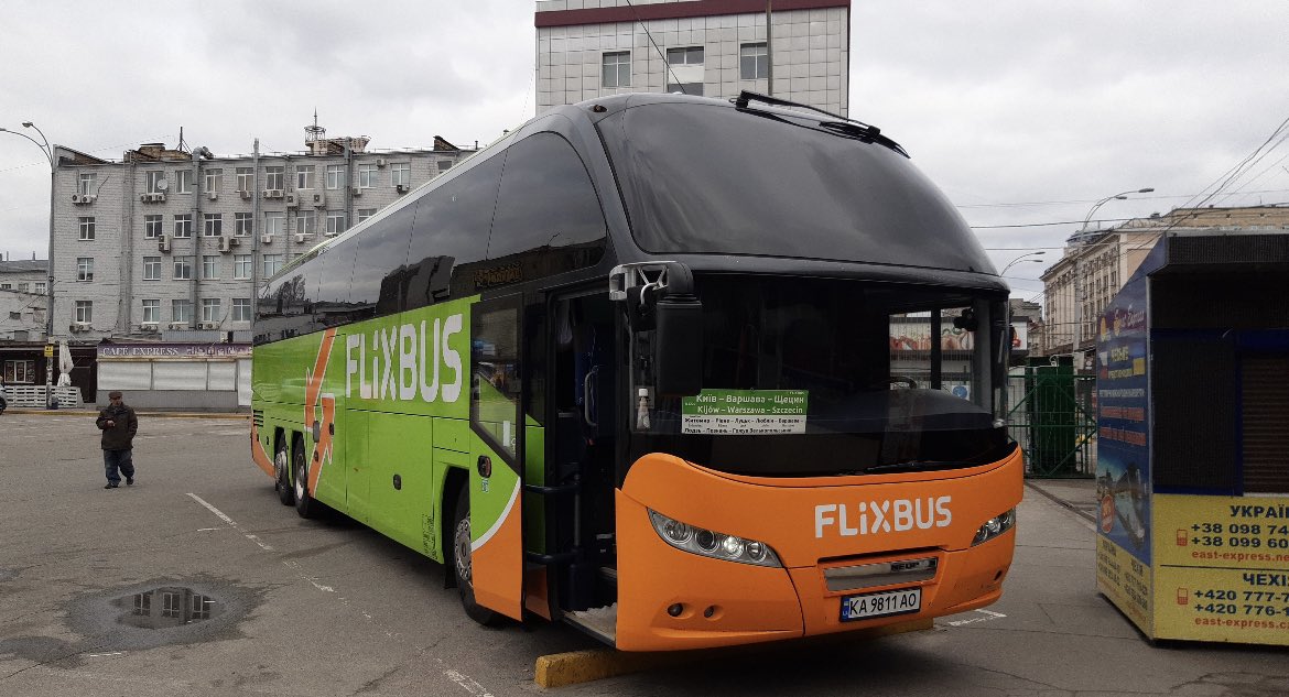 Autobus v barvách FlixBusu v Kyjevě. Foto: FlixBus