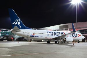 Boeing 737-800NG ve speciálním nátěru Prague loves you. Foto: Filip Koška / Letiště Praha