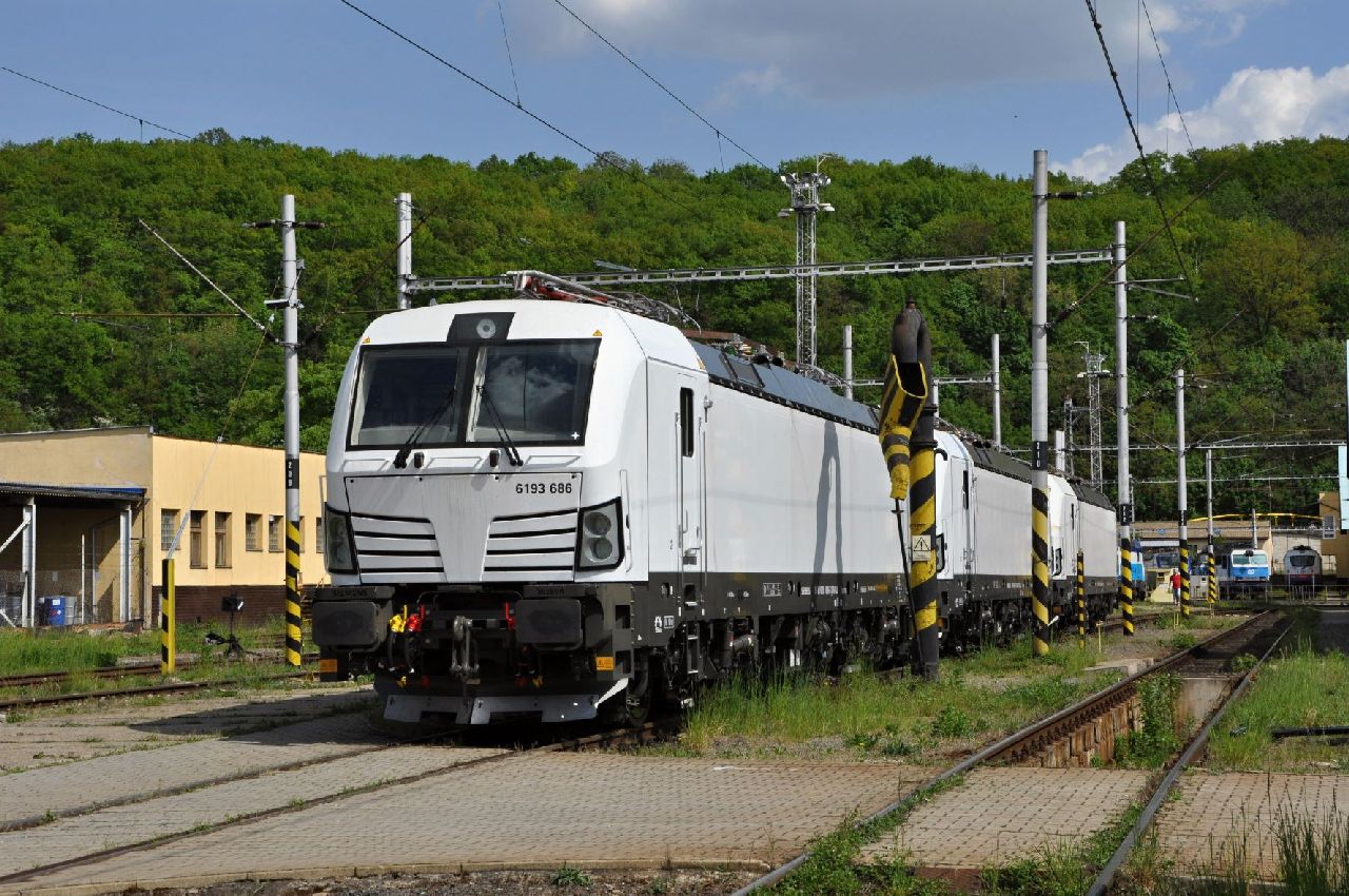 Další lokomotivy Siemens Vectron pro České dráhy. Foto: ČD