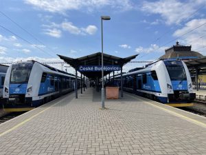 Jihočeský RegioPanter, nádraží České Budějovice, červen 2022. Autor: Zdopravy.cz/Jan Šindelář