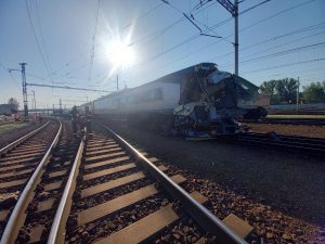 Srážka pendolina a lokomotivy v Bohumíně. Foto: Drážní inspekce