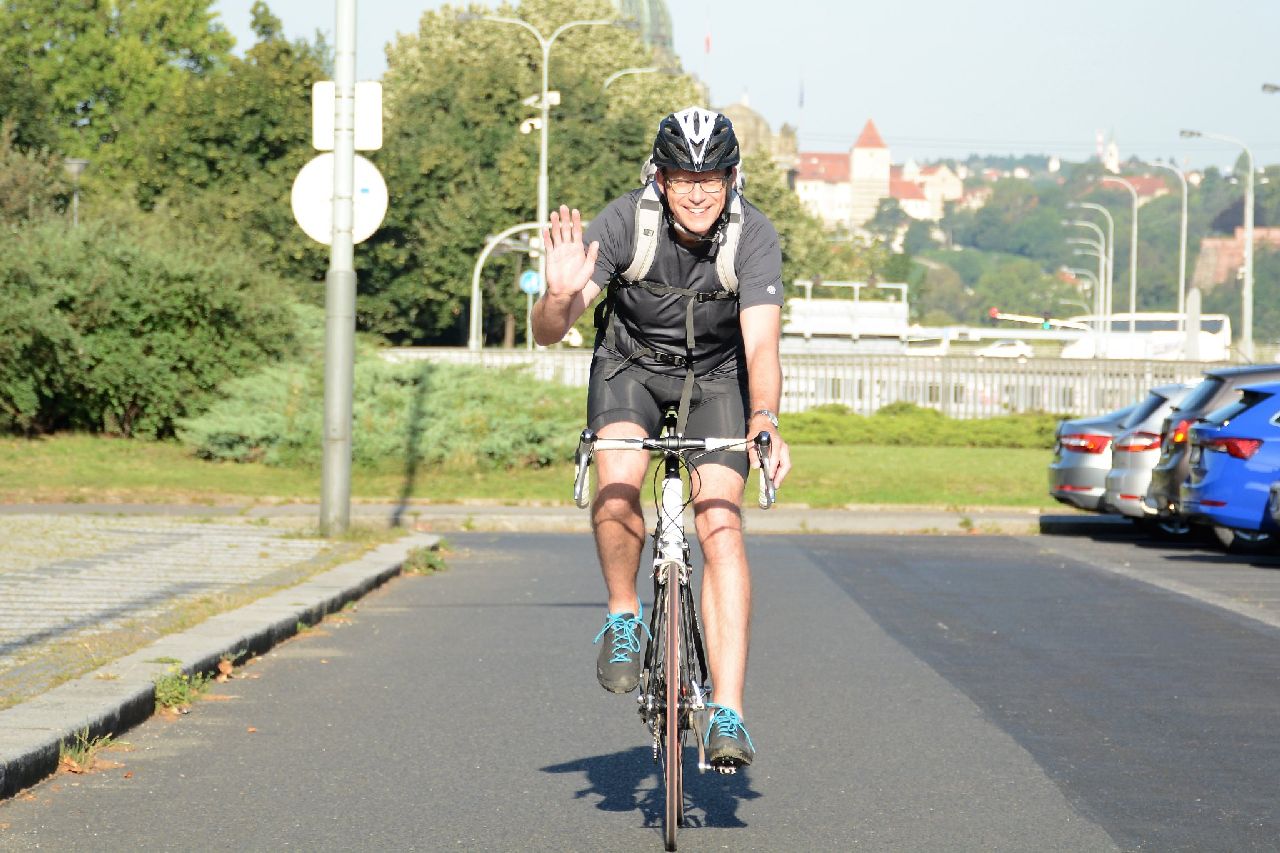 Ministr dopravy Martin Kupka tento týden vyjel do svého úřadu na kole. Foto: FB Martina Kupky