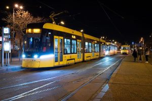 Noční provoz tramvají v Plzni. Foto: PMDP