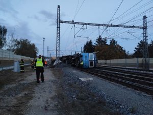 Vykolejení nákladního vlaku v Poříčanech. Foto: Drážní inspekce