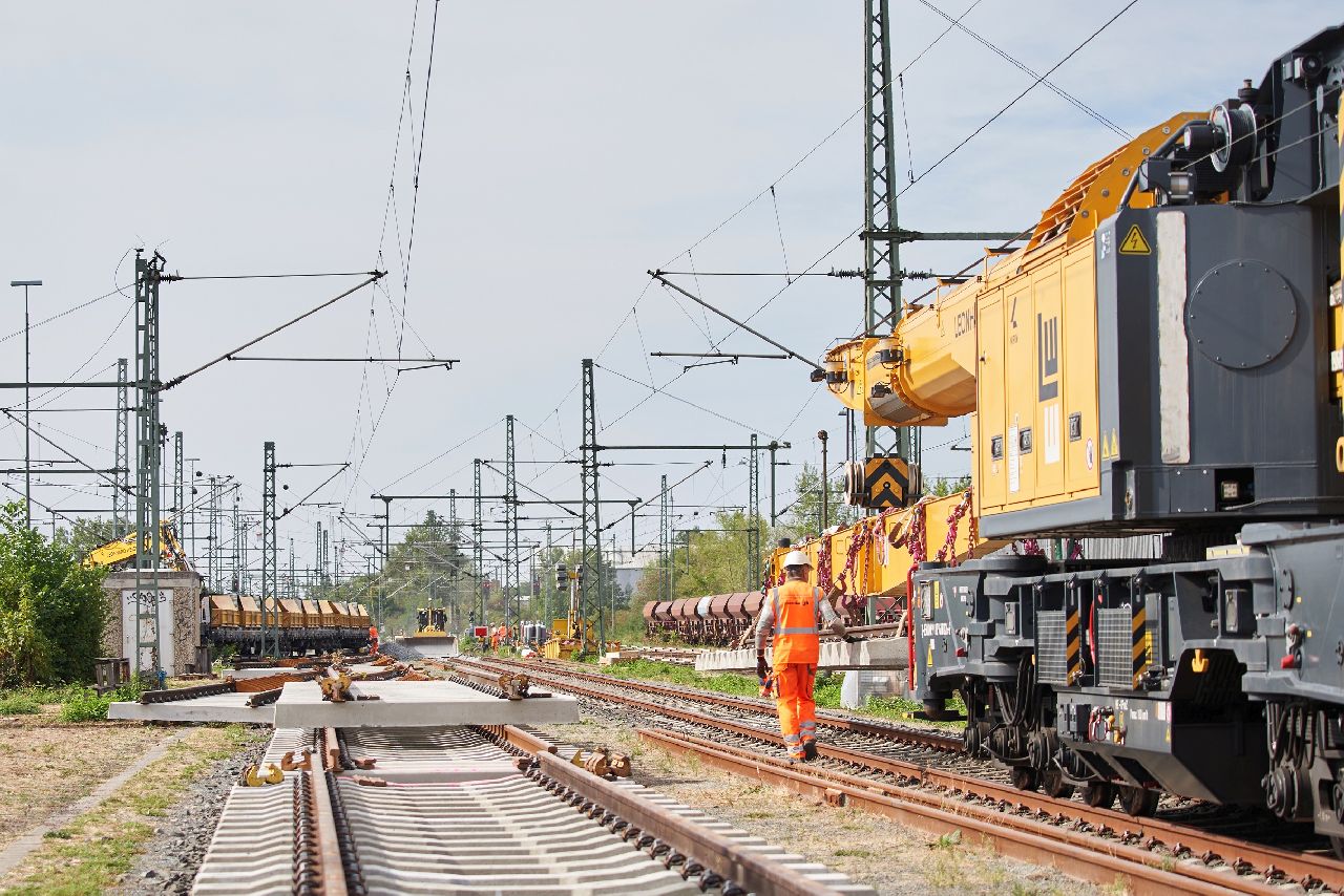 Stavební práce na trati Frankfurt .- Manheim. Foto: DB