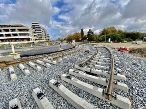 Nová tramvajová trať do Libuše (stavba říjen 2022). Foto: Ondřej Kubát / DPP