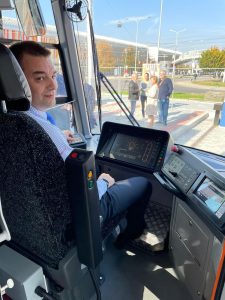 Představení nové tramvaje Škoda ForCity Smart 45T v Brně (říjen 2022). Autor: Zdopravy.cz/Jan Sůra