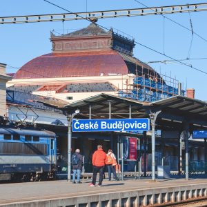 Oprava nádražní budovy České Budějovice (listopad 2022). Pramen: Správa železnic