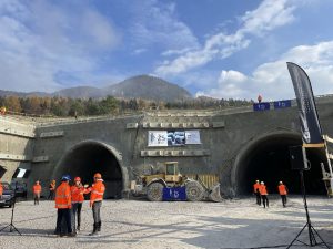 Prorážka tunelu Čebrať. Foto: OHLA ŽS