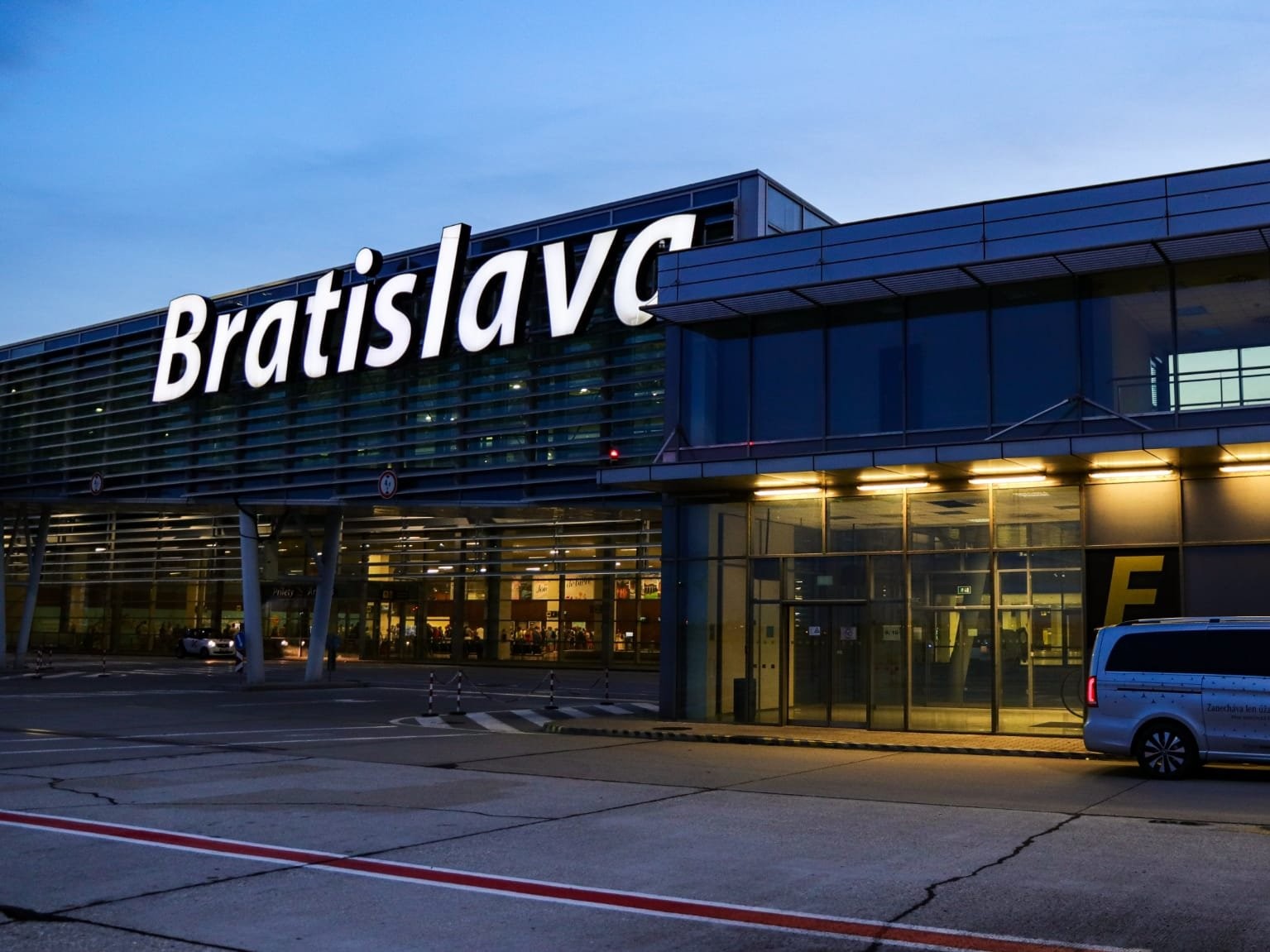 Letiště Bratislava Foto: Facebook Letisko Bratislava / Airport Bratislava