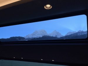 Výhledy z vlaku na trase Montreux - Interlaken. Foto: Jan Sůra / Zdopravy.cz