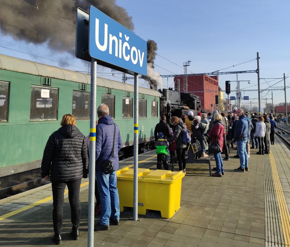 Mikulášský parní vlak v Uničově 4. prosince 2022. Pramen: České dráhy