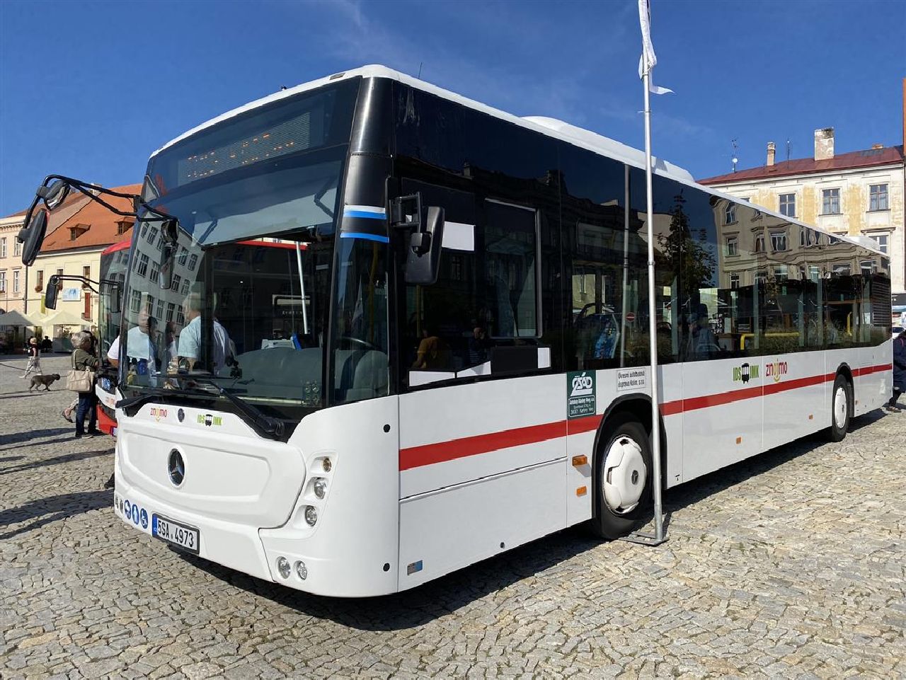 Nový autobus Mercedes-Benz Conecto. Foto: Znojmocity.cz