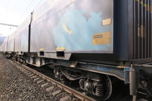 Vykolejení nákladního vlaku v Bílíně. Foto: Drážní inspekce