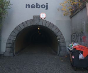 Žižkovský tunel, severní portál v Karlíně. Foto: Jan Sůra /Zdopravy.cz