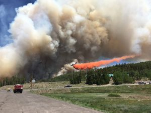 Ilustrační obrázek - hašení lesního požáru Zdroj: Flickr.com - Intermountain Forest Service, USDA Region 4 Photography