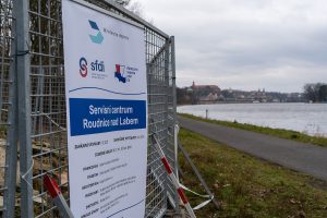 Zahájení stavby servisního centra pro lodě, Roudnice nad Labem. Pramen: ŘVC