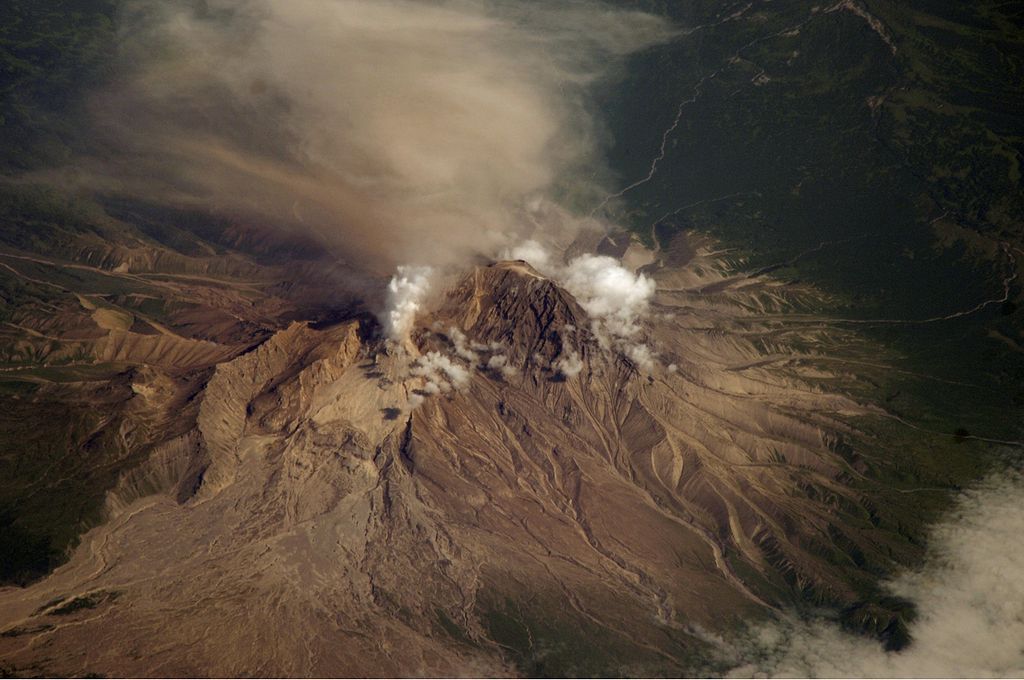 Sopka Šiveluč. Foto: NASA/ JSC / Wikimedia Commons