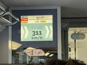 Interiér TGV Lyria Curych - Paříž. Autor: Zdopravy.cz/Jan Šindelář