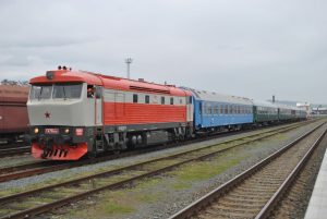 Muzejní vlak NTM, v čele lokomotiva T478.1010 Bardotka. Pramen: NTM