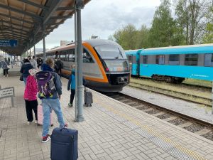 První vlak cesty Liberec - Paříž. Siemens Desiro Die Länderbahn do Drážďan. Foto: Jan Sůra / Zdopravy.cz