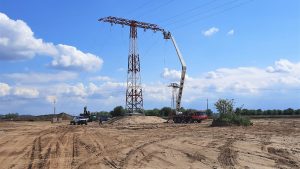 Práce na přeložkách sítí na stavbě D1 okolo Přerova. Foto: ŘSD