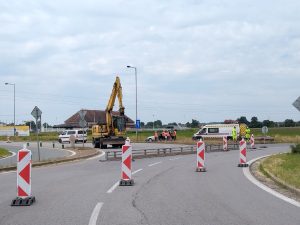 Oprava okružní křižovatky u ČKD v Hradci Králové. Foto: ŘSD