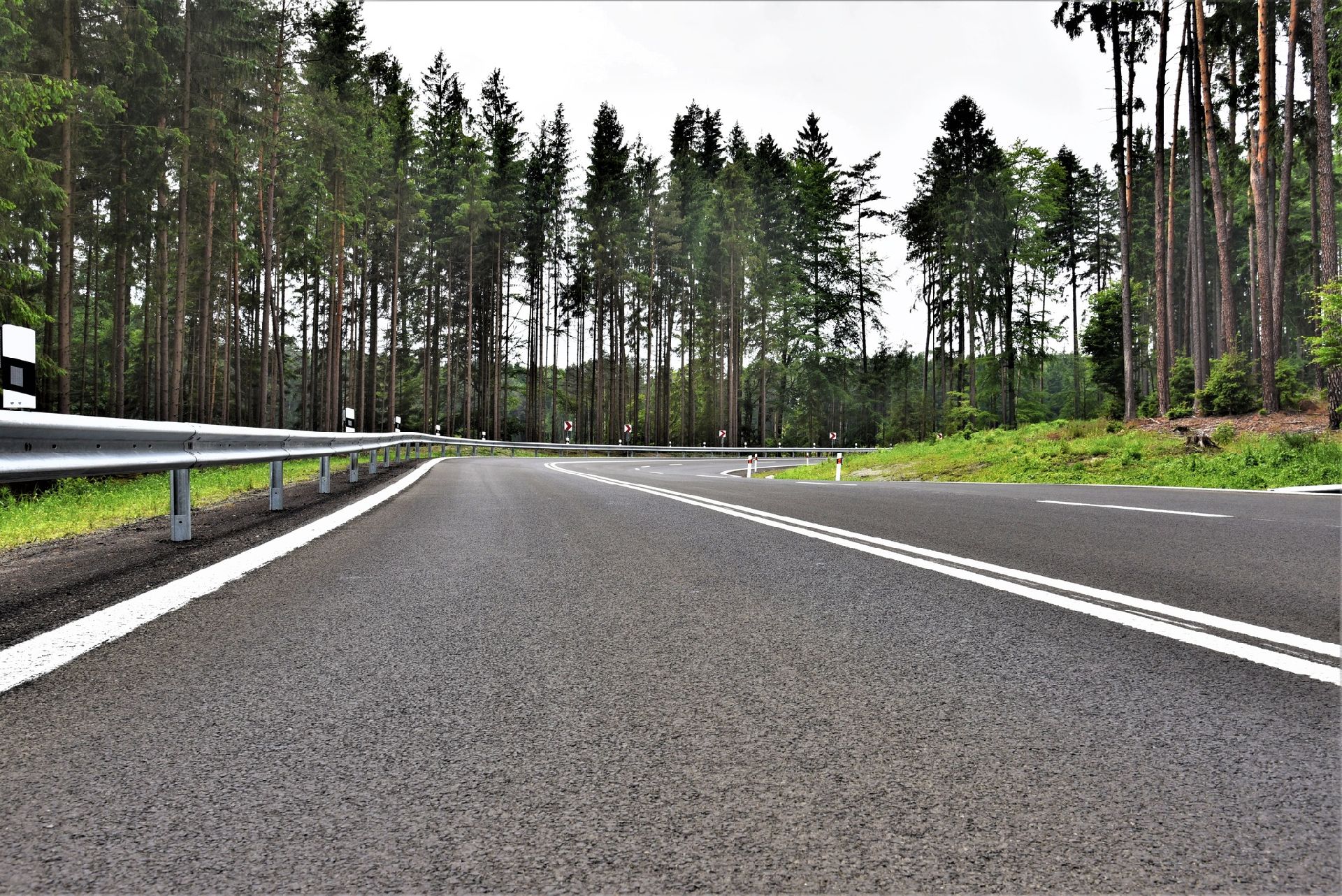 Opravená silnice II/268. Foto: Liberecký kraj