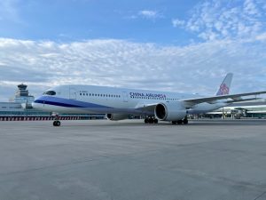 První přílet nové linky China Airlines z Tchaj-wanu do Prahy.
Foto: Zdopravy.cz / Vojtěch Očadlý